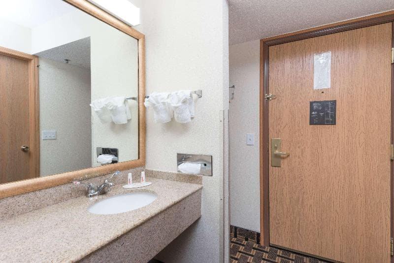 Baymont By Wyndham Osage Beach 3