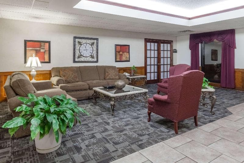 Baymont by Wyndham Madisonville 5