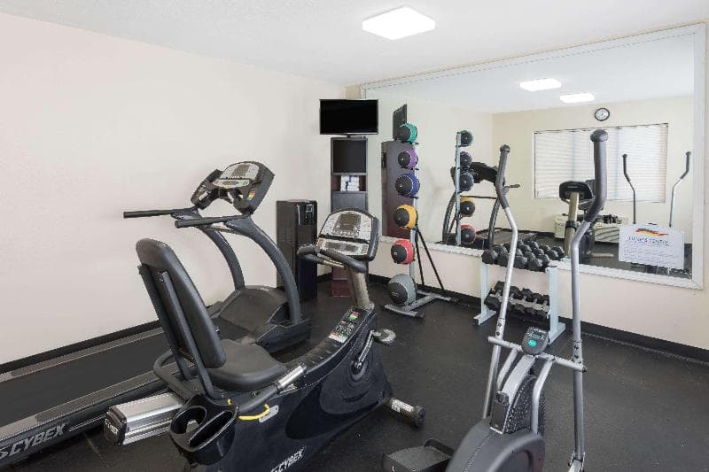 Baymont by Wyndham Orangeburg North photo 1