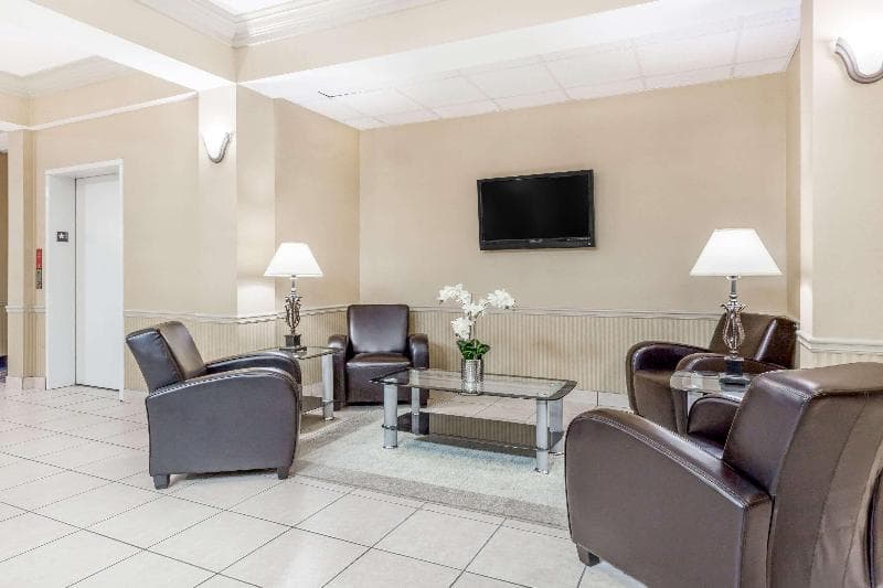 Baymont by Wyndham Cartersville 5