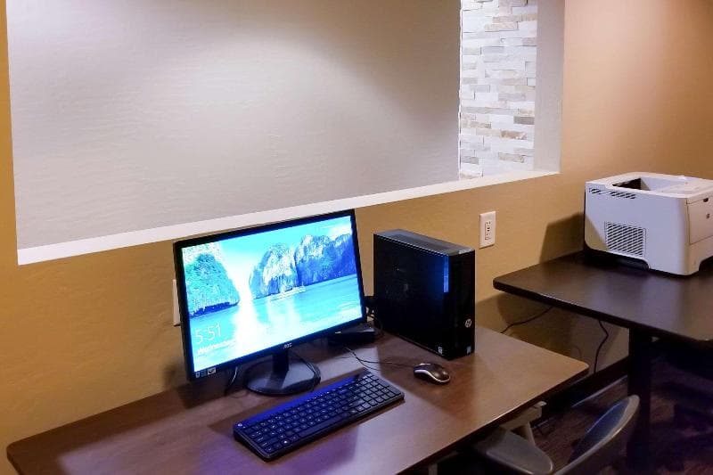 Comfort Inn & Suites Tempe Phoenix Sky Harbor Airport photo 1