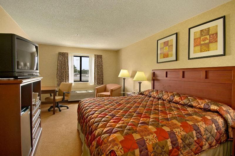 Baymont by Wyndham Tuscola 3