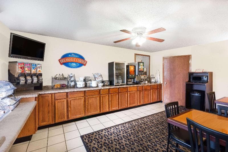 Baymont By Wyndham Lemars 2