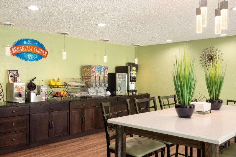 Baymont By Wyndham Warrenton 3
