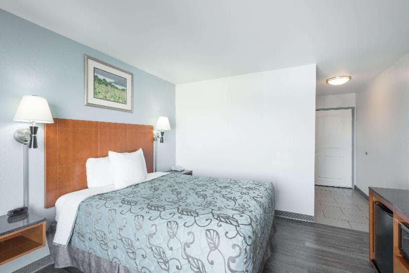 Days Inn by Wyndham Evans Mills/Fort Drum photo 1