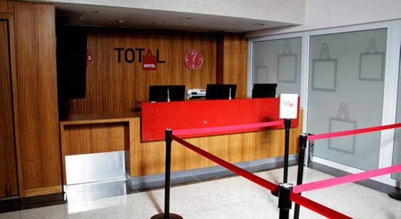 Total Hotel 3
