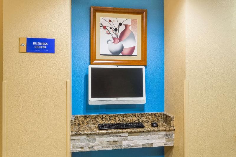Days Inn By Wyndham Vernal 2