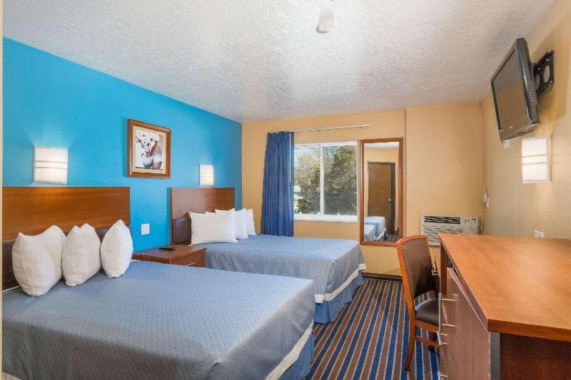 Days Inn By Wyndham Vernal photo 1