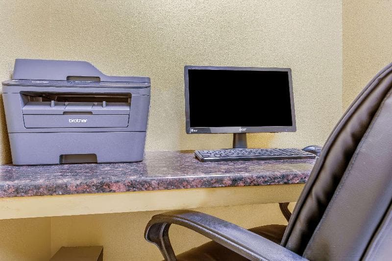 Days Inn & Suites by Wyndham El Dorado photo 1