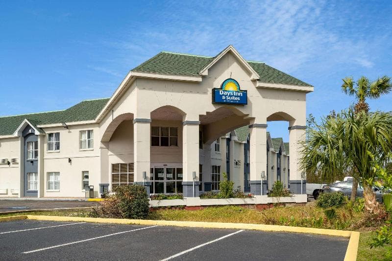 Days Inn by Wyndham Panama City photo 1