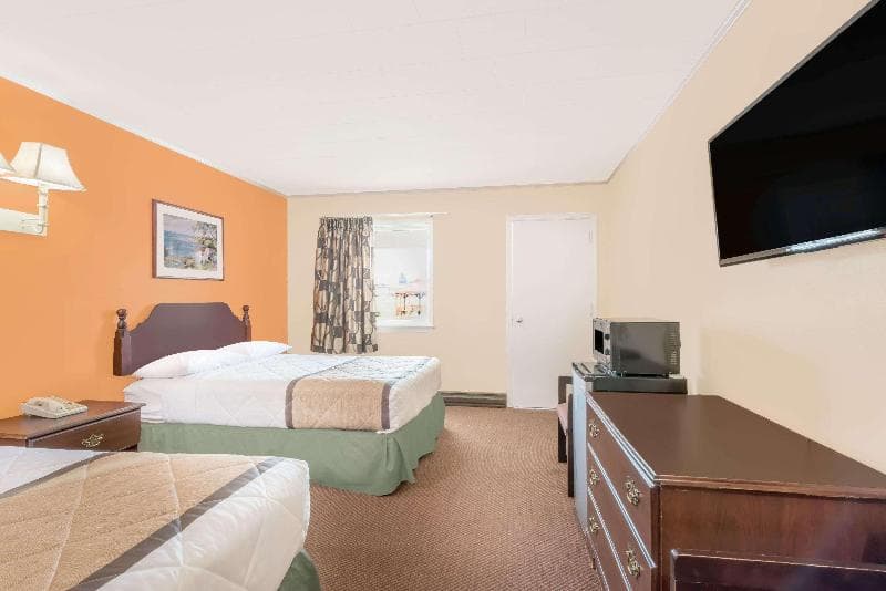 Knights Inn Mifflintown photo 1