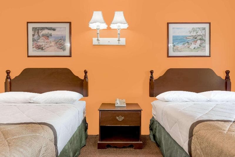 Knights Inn Mifflintown 3