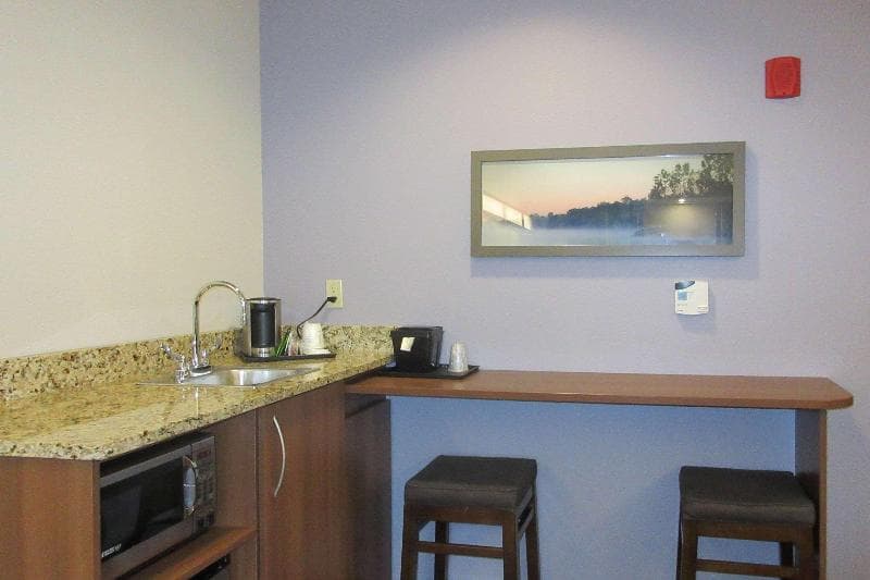 Quality Inn & Suites 3