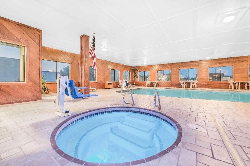 Super 8 by Wyndham Ottumwa 2