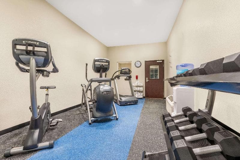 Microtel Inn & Suites by Wyndham Perry 2