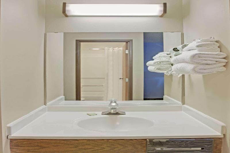Baymont Inn & Suites By Wyndham Richmond main