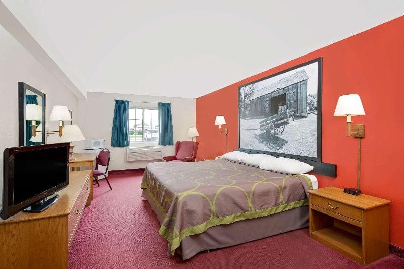 Super 8 By Wyndham Mound City 2