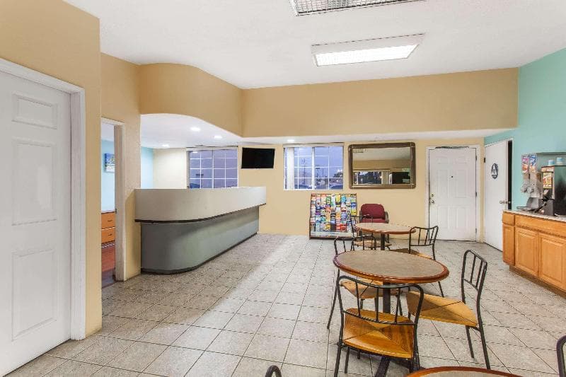 Travelodge By Wyndham San Diego Seaworld 3