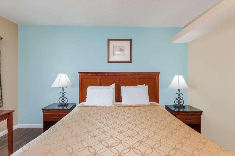 Travelodge By Wyndham San Diego Seaworld 2