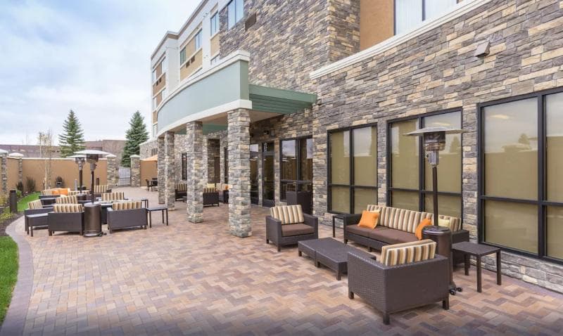 Courtyard Bismarck North 2