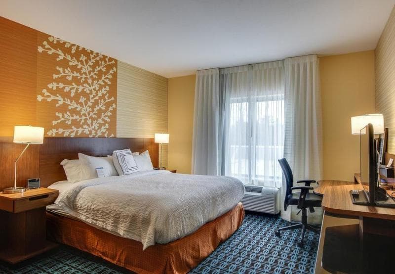 Fairfield Inn & Suites Columbia 1