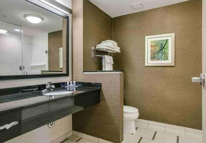 Fairfield Inn & Suites Columbia 5