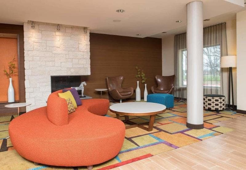 Fairfield Inn & Suites Fredericksburg 3