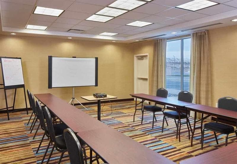 Fairfield Inn & Suites Rawlins 4