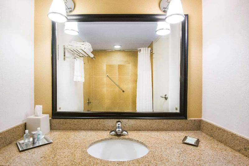 Wyndham Garden Pittsburgh Airport 5