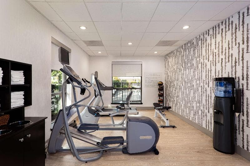 DoubleTree by Hilton Charleston Mount Pleasant 2