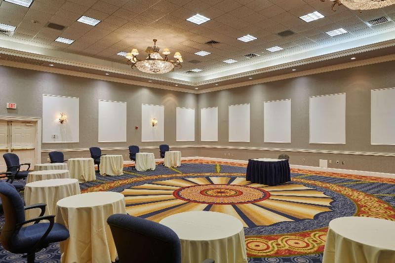 Virginia Crossings Hotel & Conference Center, Tapestry Colle photo 1