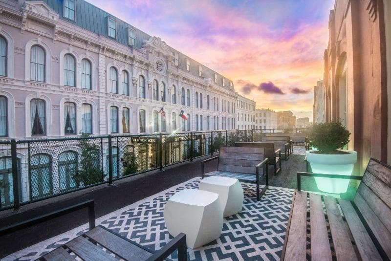 The Tremont House, A Tribute Portfolio Hotel photo 1