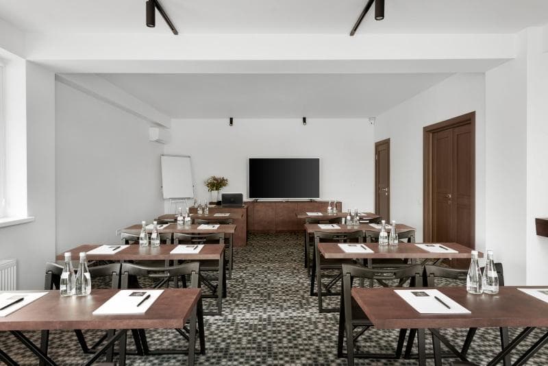 Thomas Albert Hotel 4