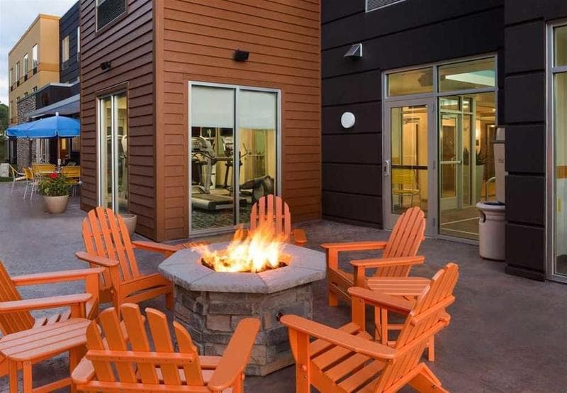 Fairfield Inn & Suites Athens 2