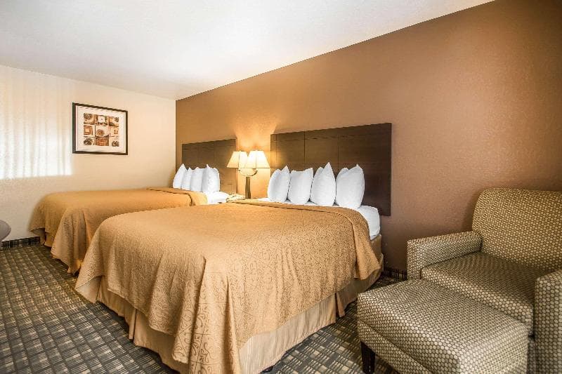 Quality Inn & Suites 2