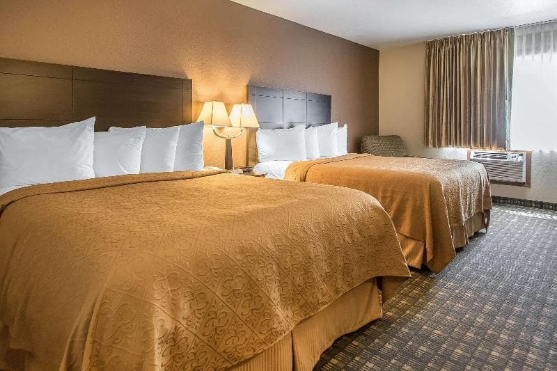 Quality Inn & Suites 3