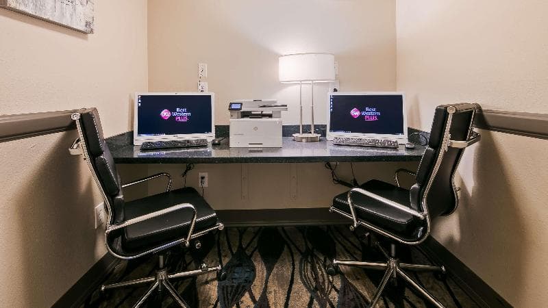 Best Western Plus Aberdeen photo 1