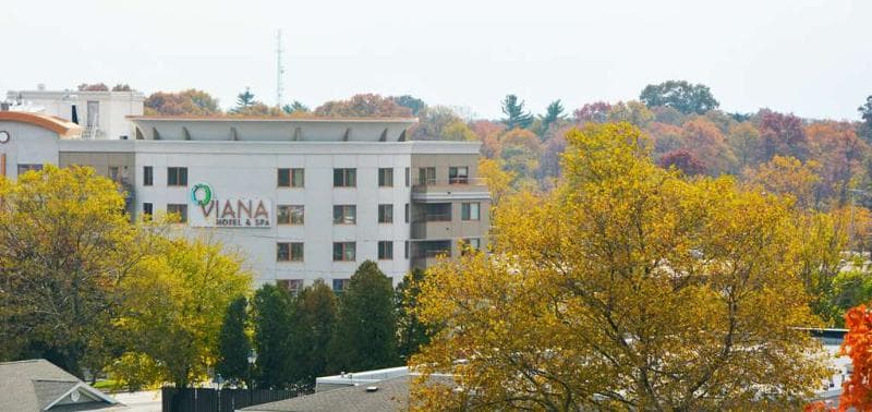 Viana Hotel & Spa, Trademark Collection By Wyndham 2