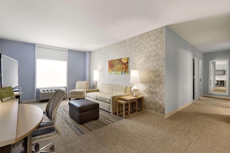 Home2 Suites by Hilton Hasbrouck Heights 4