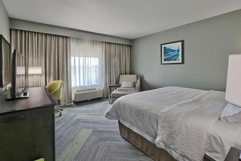 Hampton Inn & Suites Guthrie photo 1