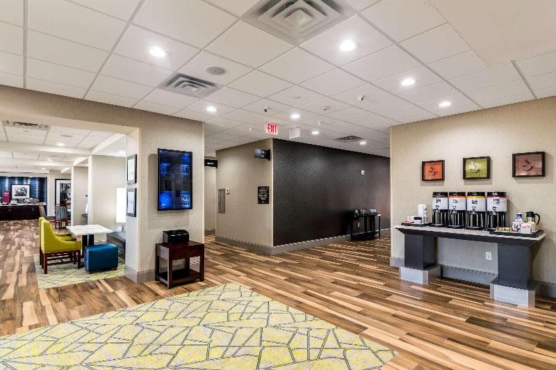Hampton Inn Oklahoma City Northeast 4