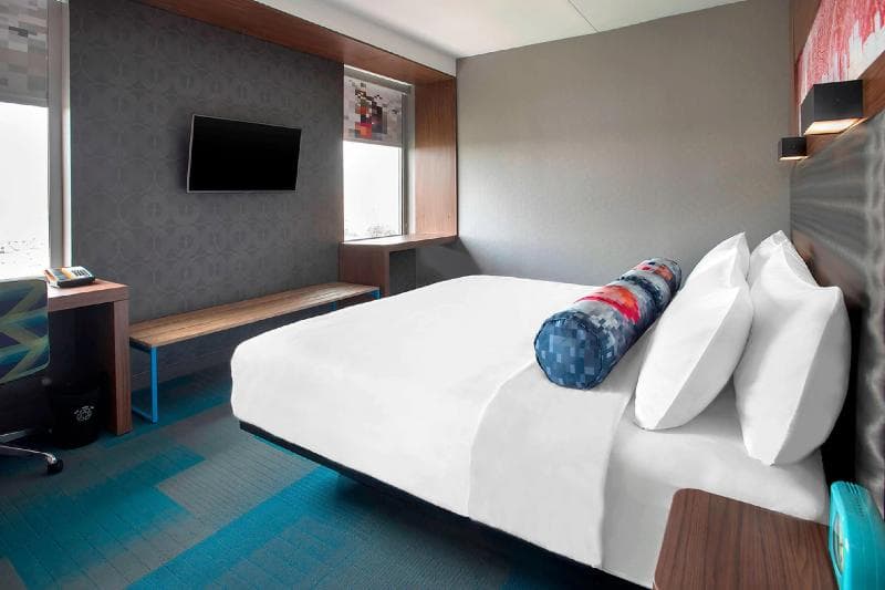 Aloft Buffalo Airport 4