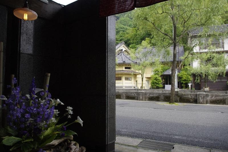 Kobayashiya 4