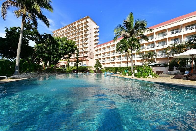 Hotel Breeze Bay Marina 3