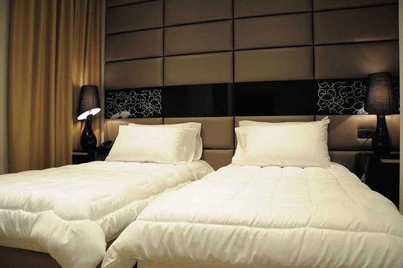 Senator Hotel 3