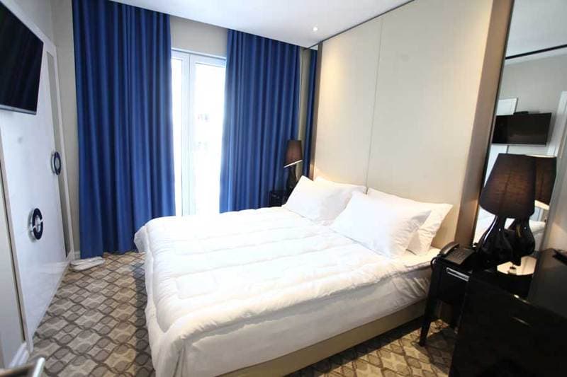 Senator Hotel 4