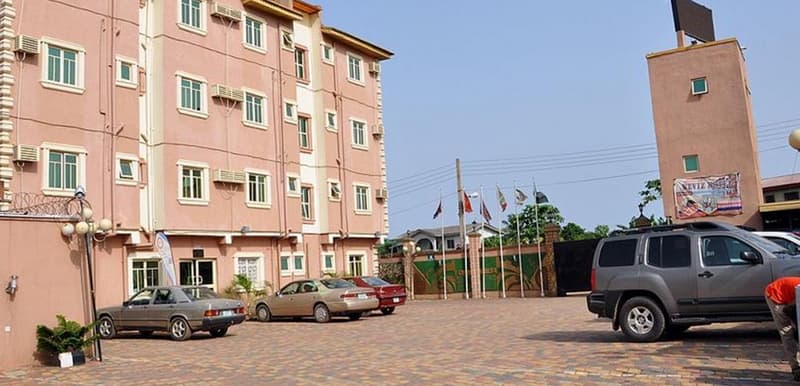 Keviz Hotel 3