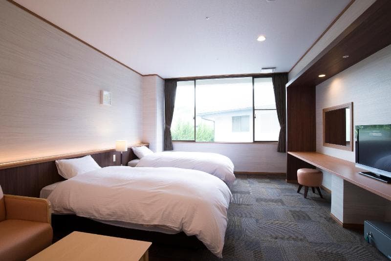 Yukai Resort Ureshinokan main