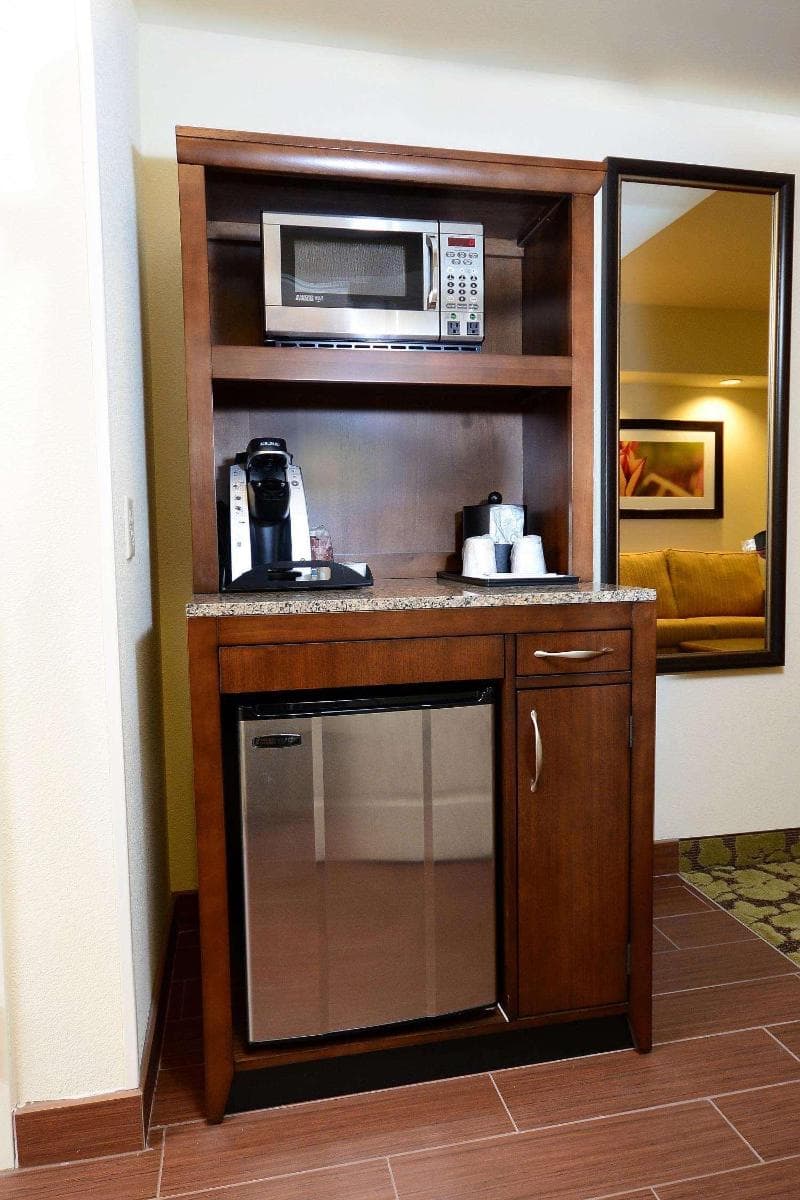 Hilton Garden Inn Greensboro Airport 5