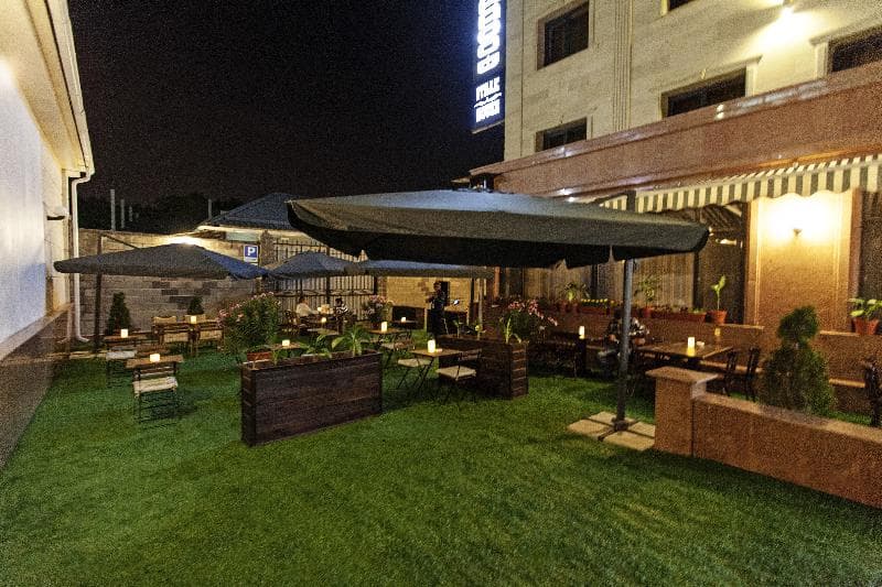 Alma Hotel 1